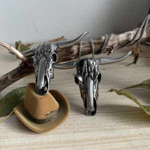 Damascus Dagger Longhorn Skull