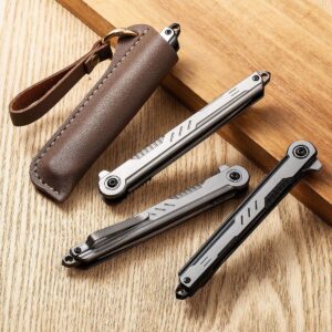Portable pocket knife with window breaker